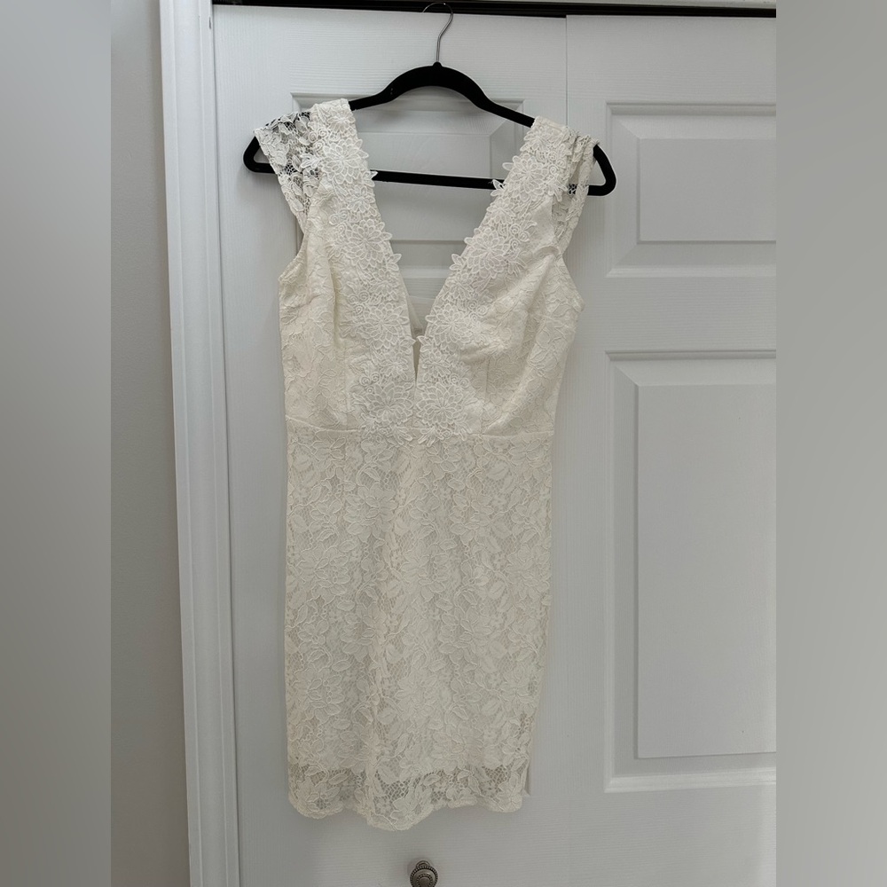 Lulu's Lace V-Neck Mini Dress - White